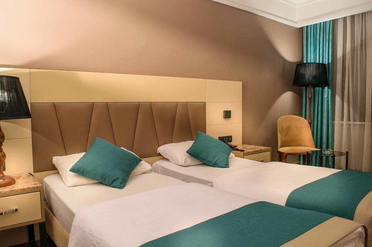 Hotel Bossuite Kadikoy Isztambul Kültér fotó